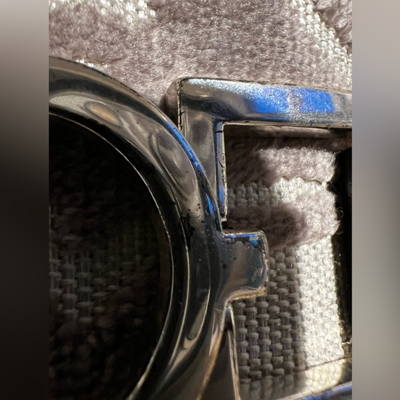 Liz Claiborne belt - Picture 4 of 9